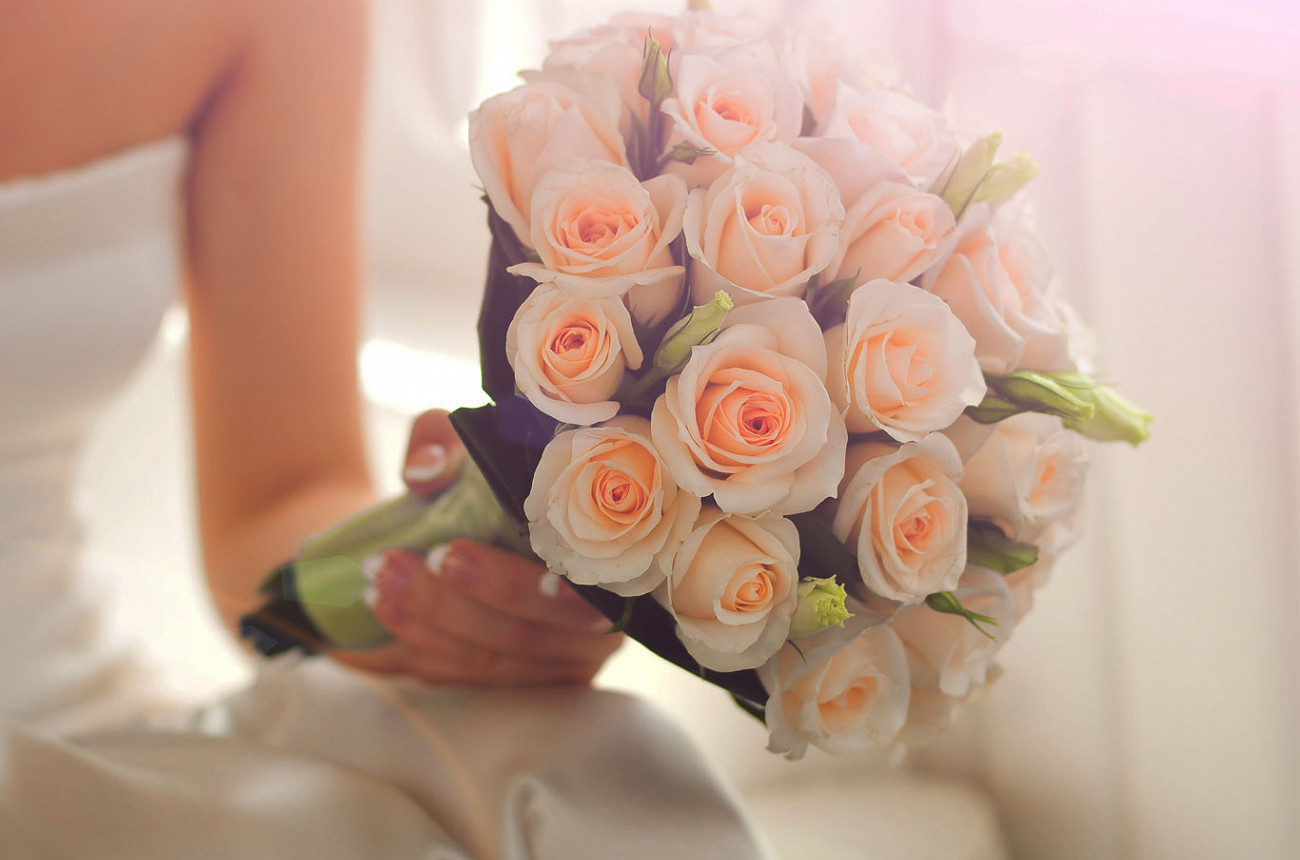Book an appointment with a Wedding Co-Ordinator